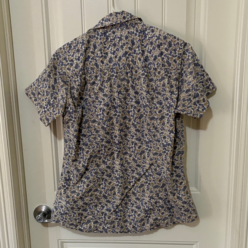Carhartt Short-Sleeve Floral Button-Up Shirt - Blue/Cream - Picture 7 of 9